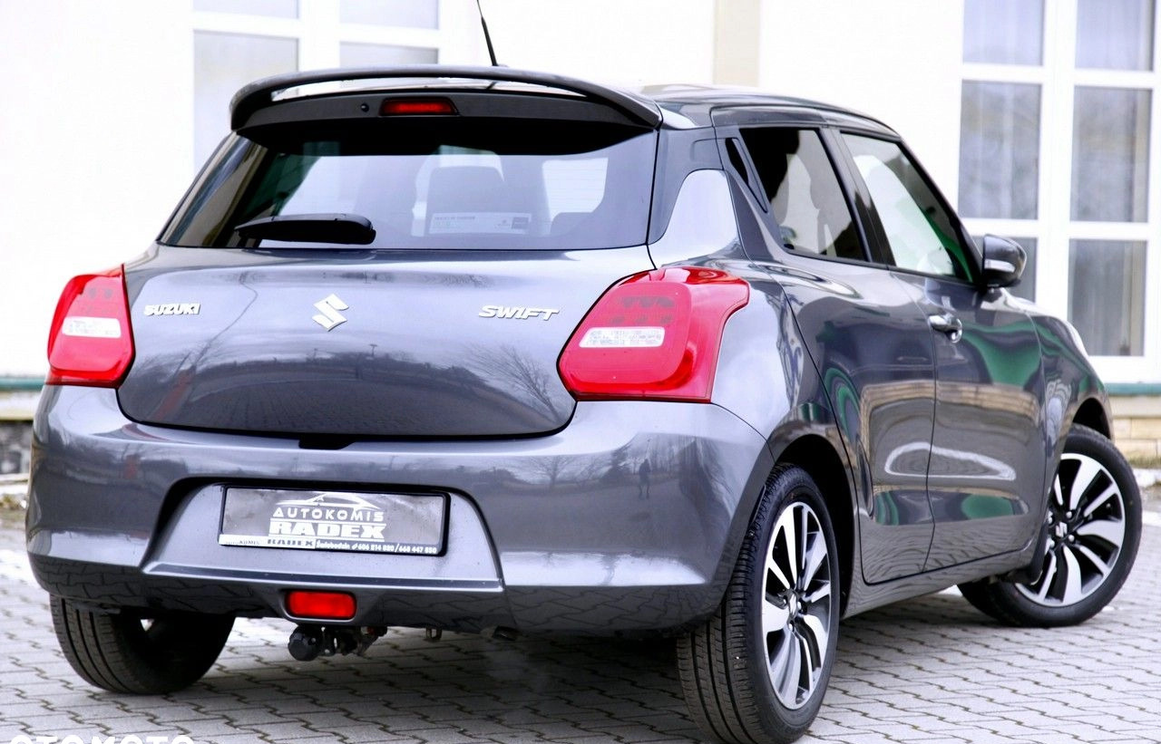 Suzuki Swift cena 62999 przebieg: 6700, rok produkcji 2019 z Libiąż małe 562